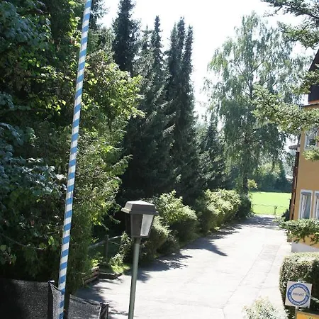 Haus Am Bach Отель 2*