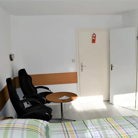 Haus Am Bach Hotel 2*