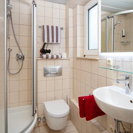 Haus Am Bach מלון 2*