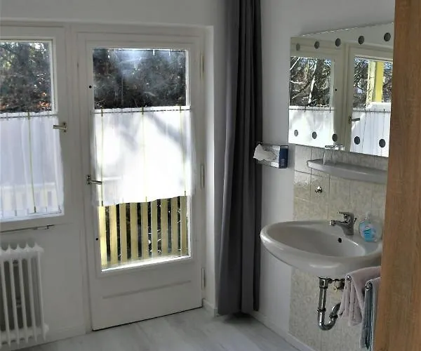 Haus Am Bach Otel