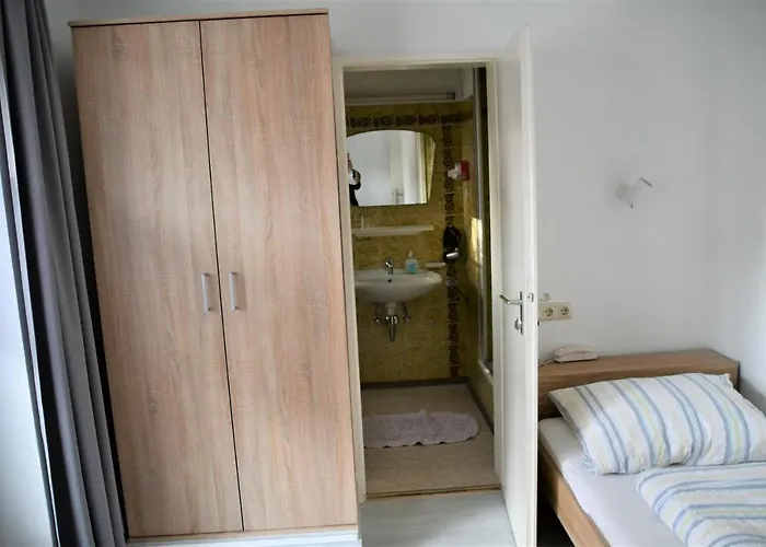 Haus Am Bach Otel 2*