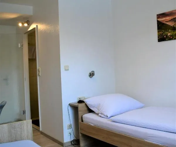 Otel Haus Am Bach