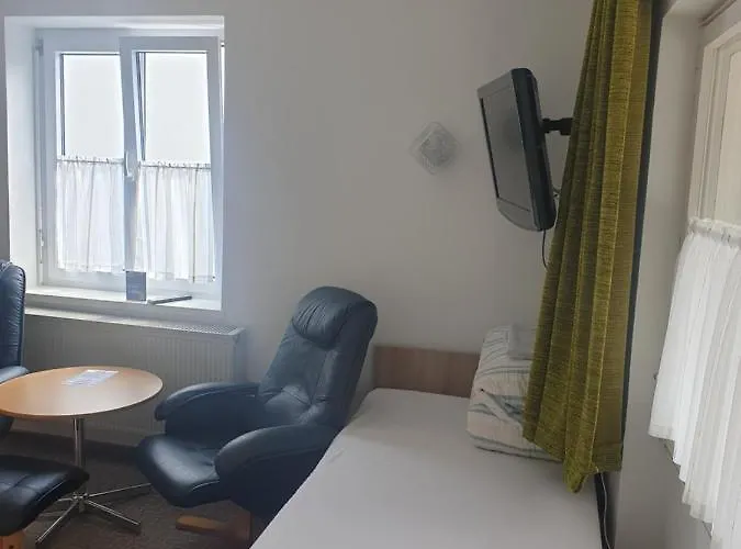 Otel Haus Am Bach 2*