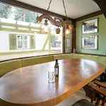 Haus Am Bach Hotel 2*