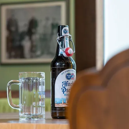 豪斯巴赫酒店 酒店